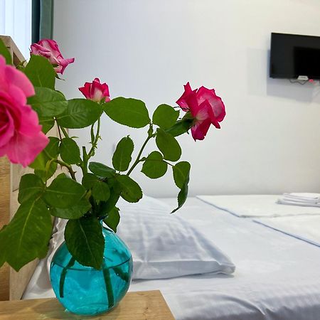 Hotel Mia テラヴィ エクステリア 写真